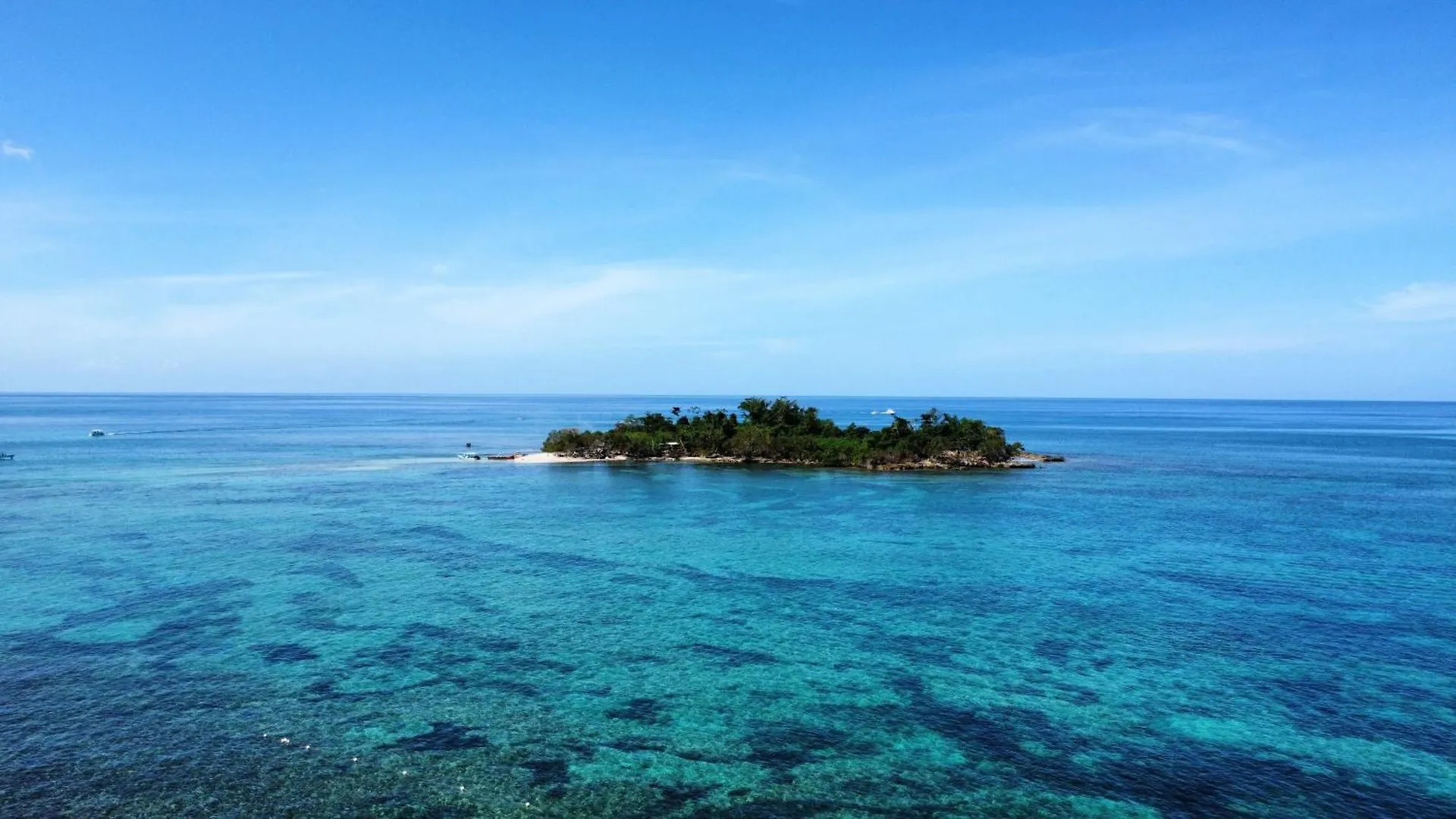 Negril Beachfront Oceanview Studios 164 & 145 Orange Bay 0*,  Jamaica